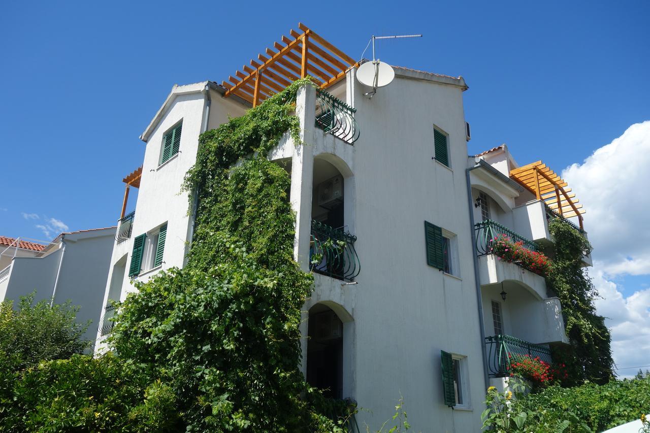 Apartments Nada Vodice Exterior foto